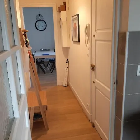 Apartment Lumineux A Centre, 2 Chambres, Proche Commerces Et Gare, Wifi Inclus - Fr-1-239-490 Hendaye