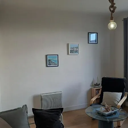 Lumineux A Centre, 2 Chambres, Proche Commerces Et Gare, Wifi Inclus - Fr-1-239-490 * Hendaye